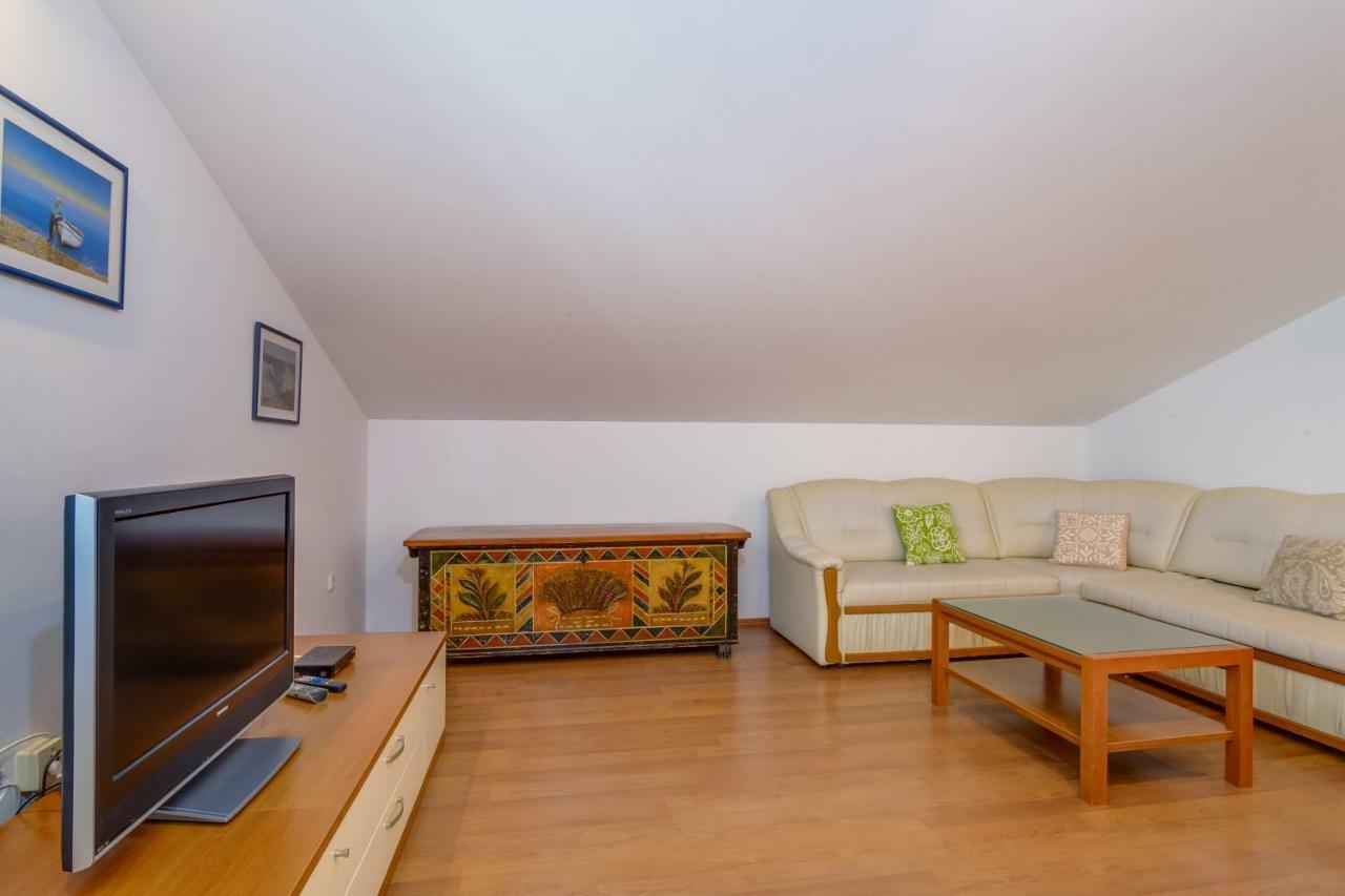 Apartman Anamarija Mali Lošinj Buitenkant foto