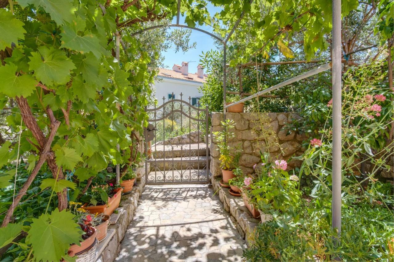 Apartman Anamarija Mali Lošinj Buitenkant foto